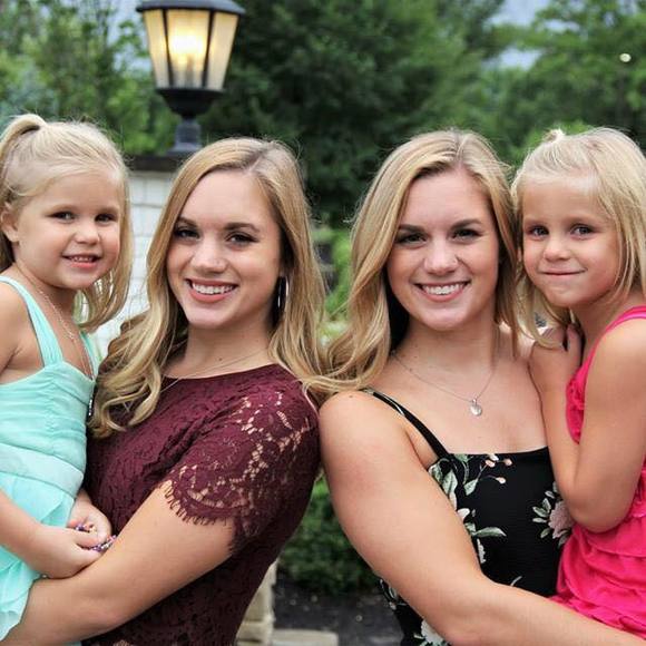 Meet your Posher, Samantha - Picture 1 of 1